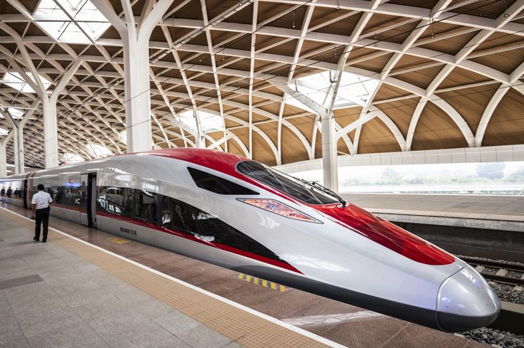 Kereta cepat di rel